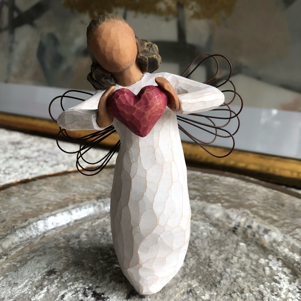 NEW in Box Willow Tree Valentine Angel  “With Love”  Susan Lordi *2006*